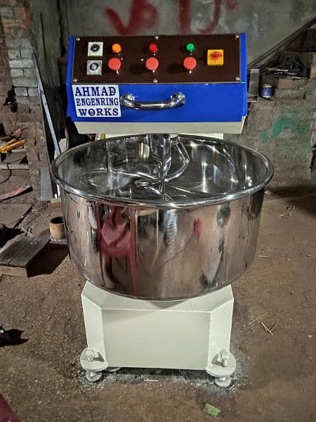Dough mixer/ dough machine/ Spiral mixture machine/ Flour mixer

                                                            alt=
