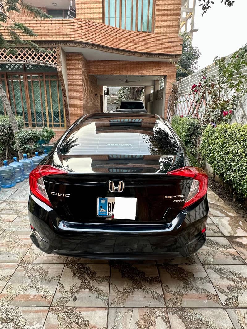 Honda Civic UG 2017 total genuine paint

                                                            alt=