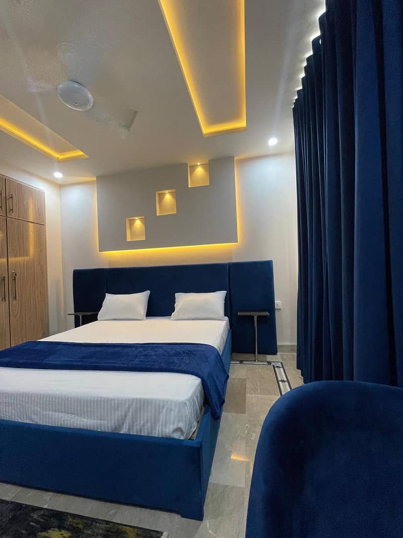 فرنشڈ فلیٹ +کمرے  روزانہ، ھفتہ وار۔ منتھلی ،غوری ٹاؤن اور گلبرگ میں

                                                            alt=