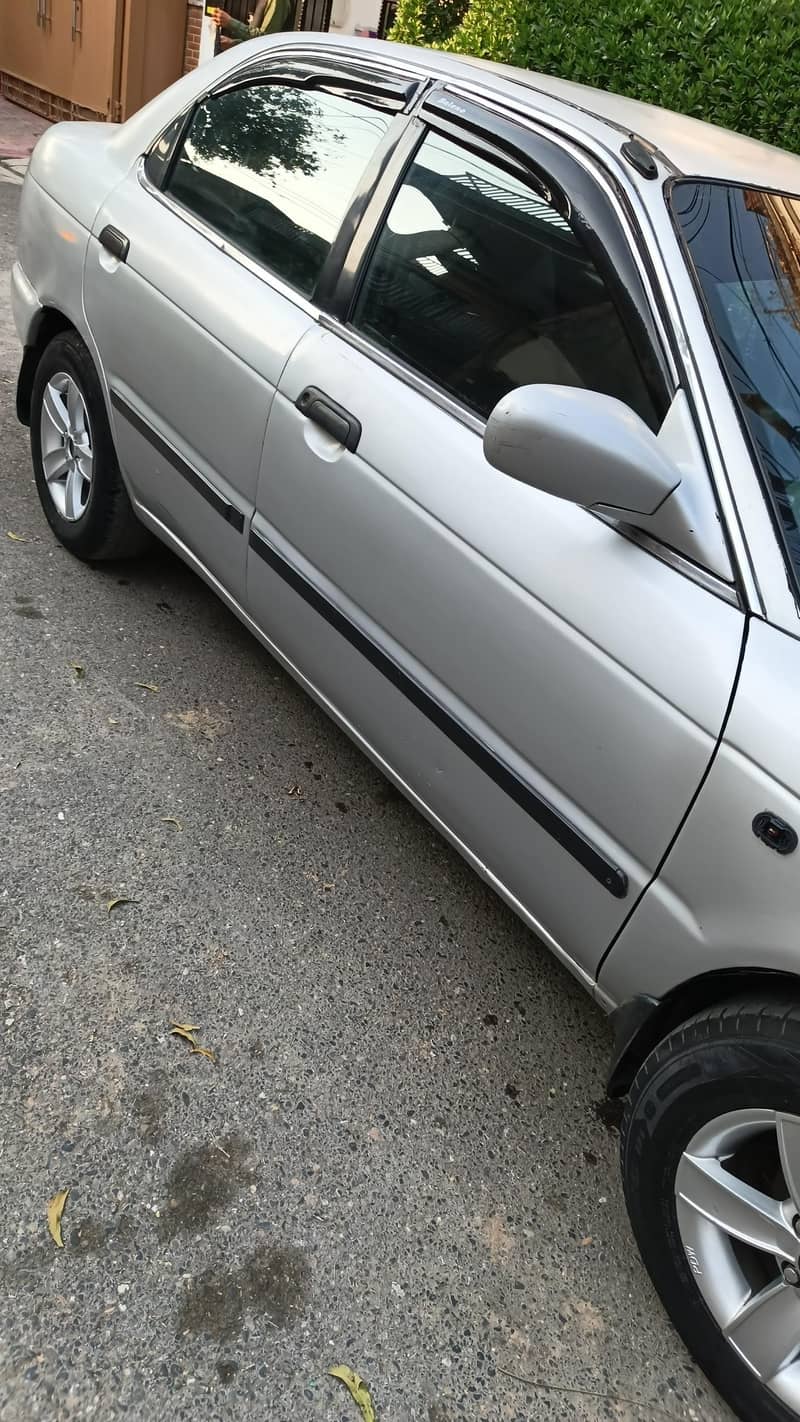 Suzuki Baleno JXR 2005

                                                            alt=