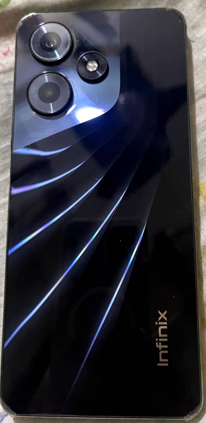 Infinix Hot 30 8+8 GB 128 GB

                                                            alt=