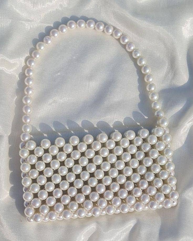 pearl bag handmade

                                                            alt=