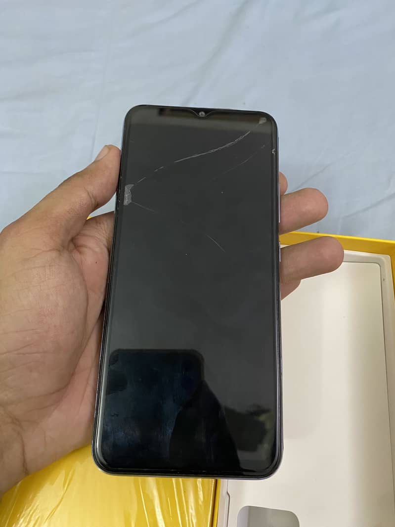 Realme C25 (Exchange Possible)

                                                            alt=