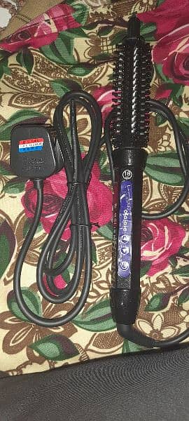 hair curler

                                                            alt=