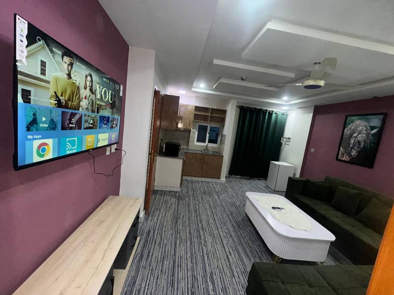 Per Day Luxury Furnished One Bed Apartment F-11 Markaz

                                                            alt=