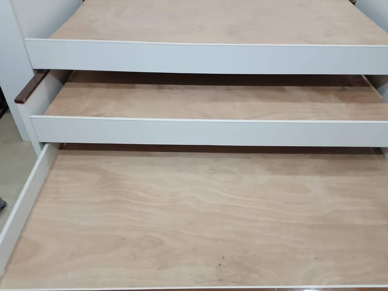 Trundle beds

                                                            alt=