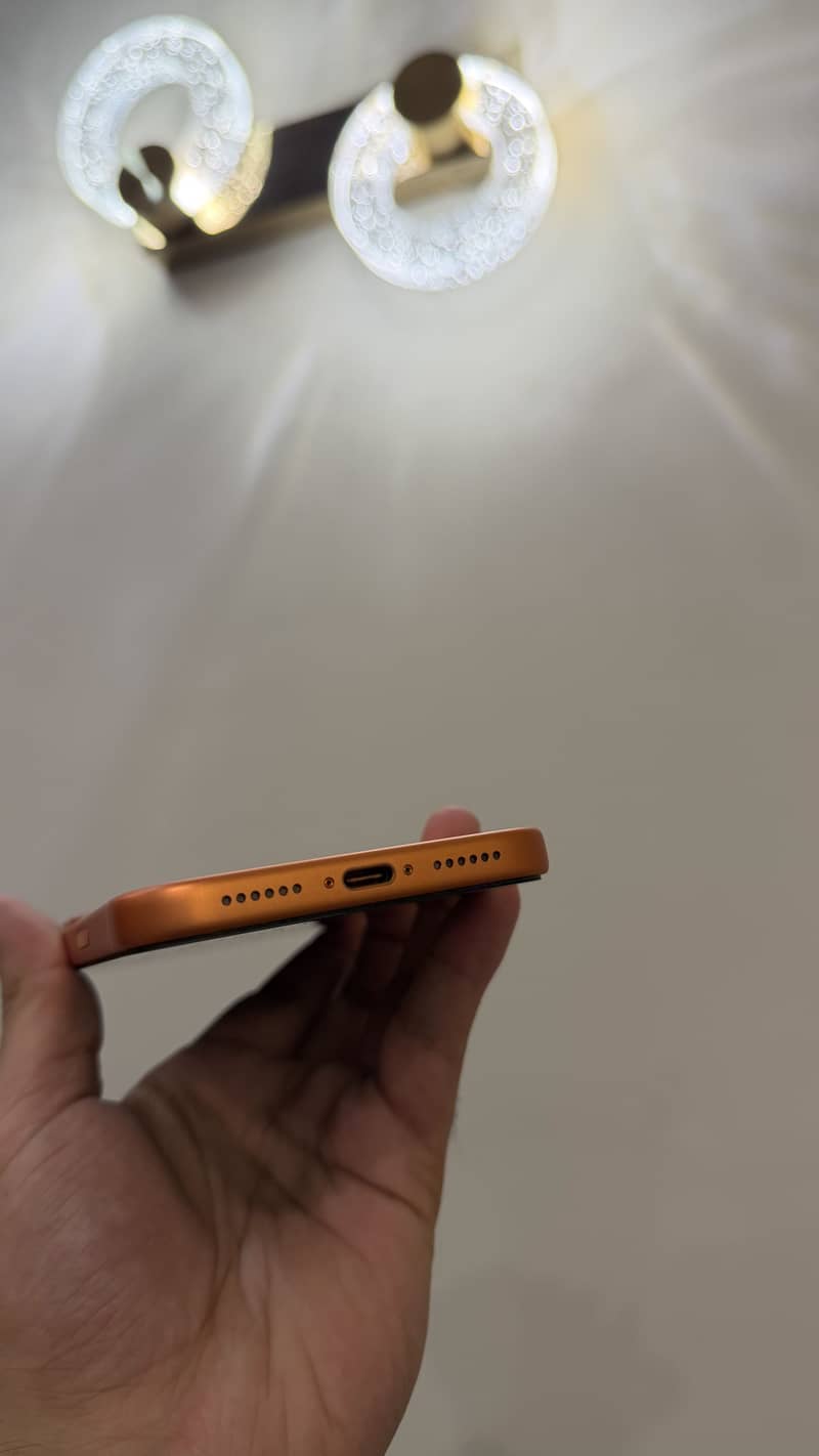 iPhone 17 Pro max (Complete Sim time available)100health With Warranty

                                                            alt=