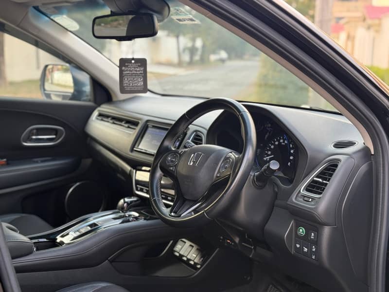 HONDA VEZEL Z SENSING 2019/2024

                                                            alt=