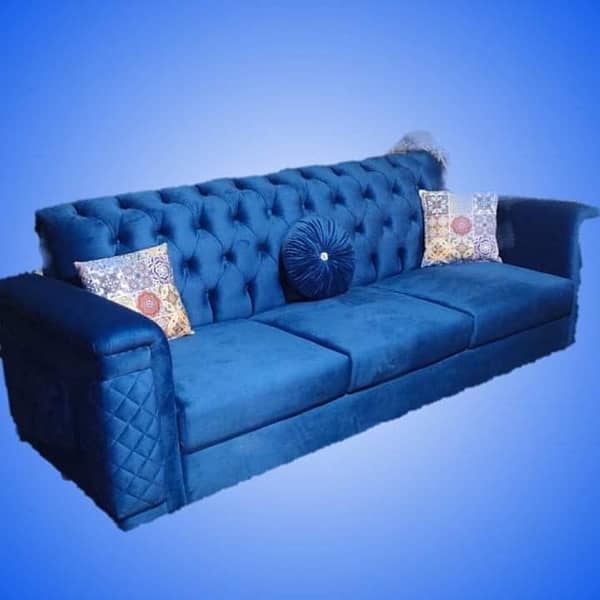 Luxury sofa Para seat 15,000

                                                            alt=
