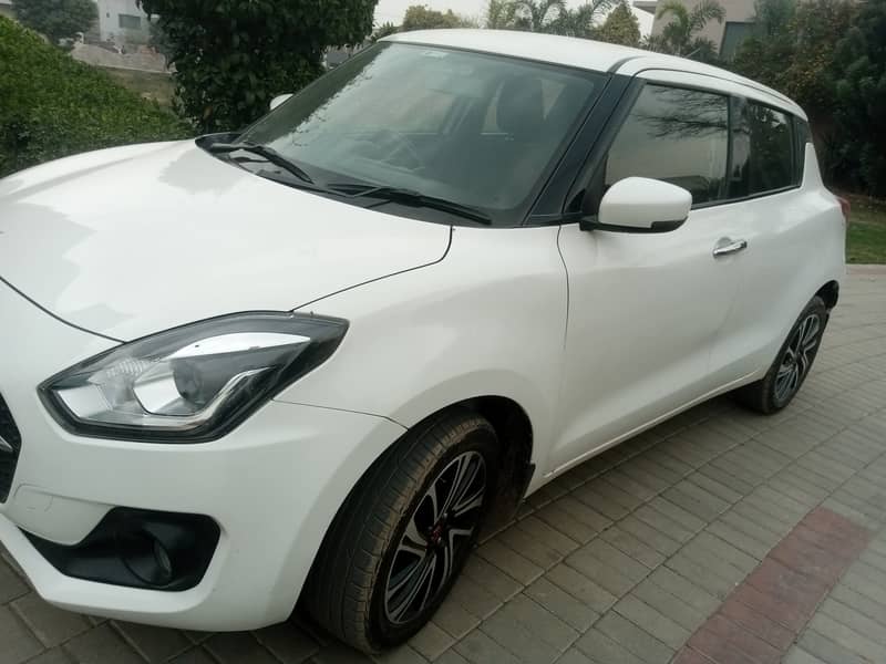 Suzuki Swift GLX CVT, FULL OPTION 2022 ,

                                                            alt=