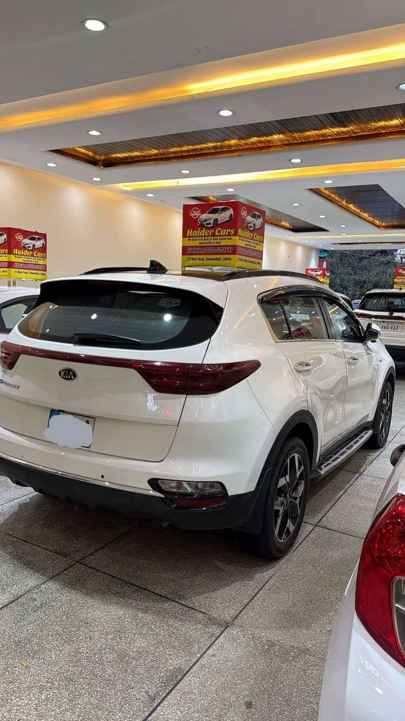 KIA Sportage AWD 2021 Bank Leaed

                                                            alt=