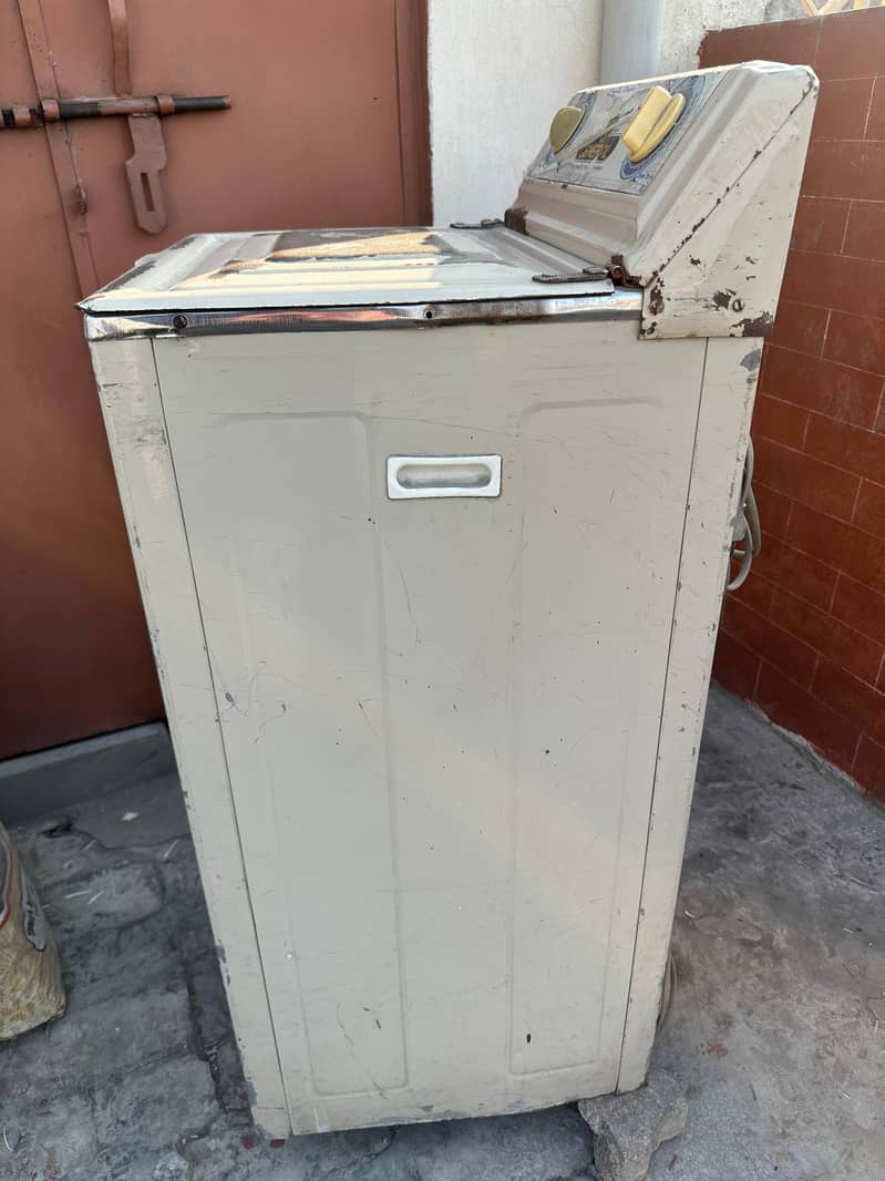 Super general Dryer spinner excellent working

                                                            alt=