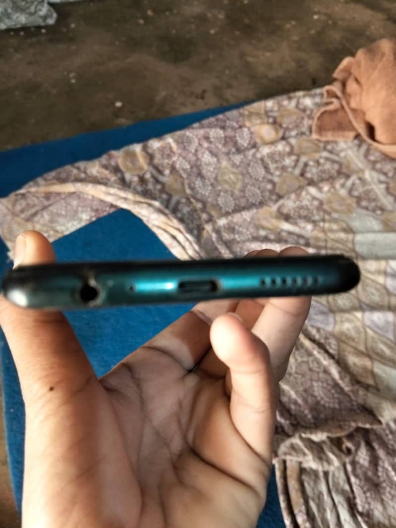 Infinix not 10 6/128

                                                            alt=