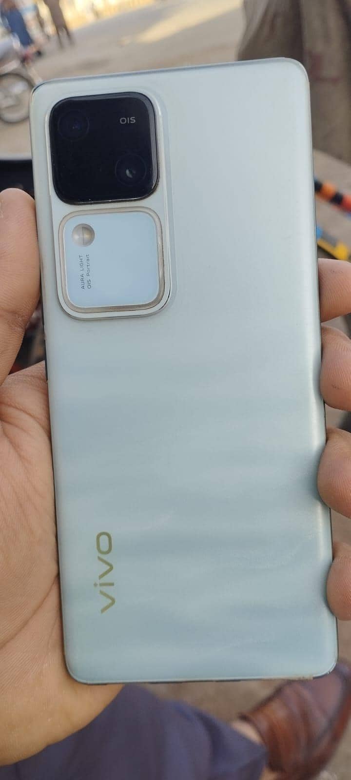 vivo brand

                                                            alt=