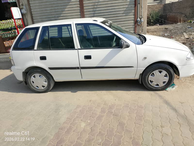 Suzuki Cultus 2012

                                                            alt=