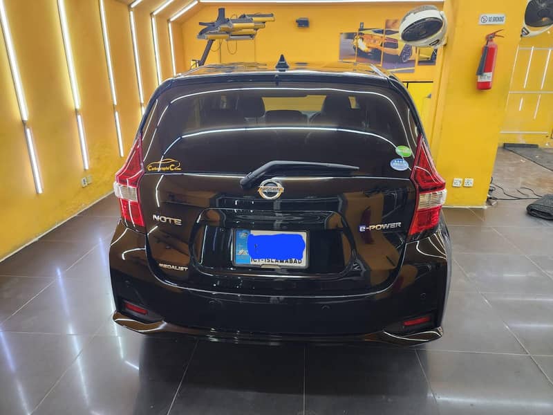 Nissan Kicks Epower Medalist

                                                            alt=