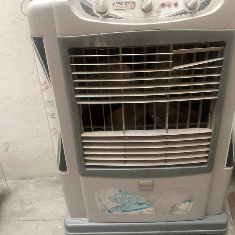 United UD-770 Air Cooler – Used | Good Working Condition

                                                            alt=