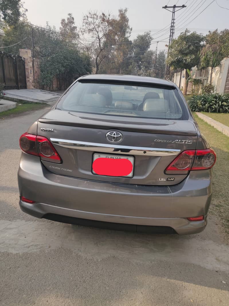 Toyota Altis 1.6 SR

                                                            alt=