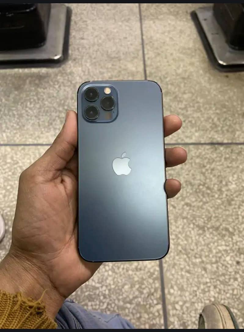 i phone 

                                                            alt=