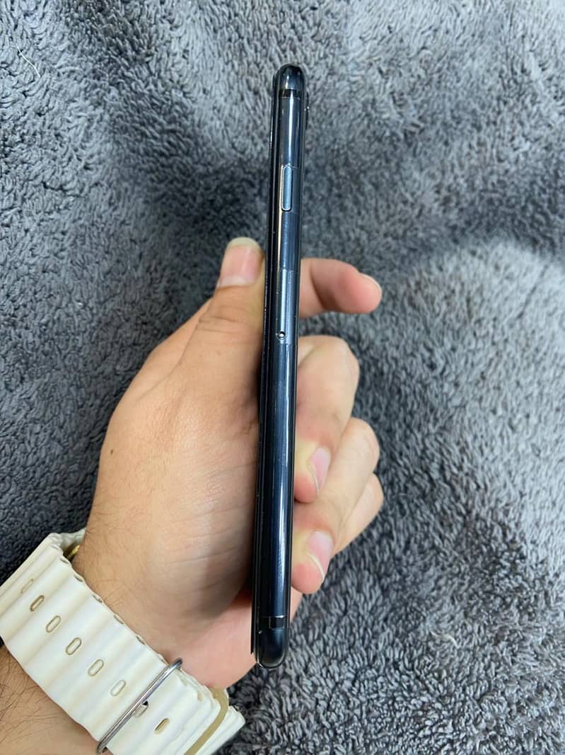 iphone SE2020

                                                            alt=