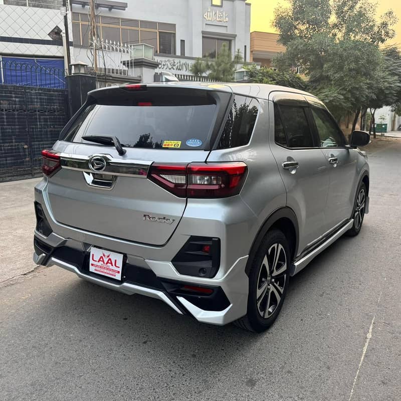 Daihatsu Rocky 2021

                                                            alt=