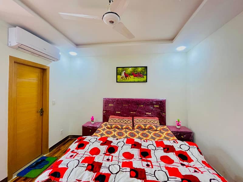 2 Bed Brand New Luxury Furnished Apartment Available For Rent

                                                            alt=