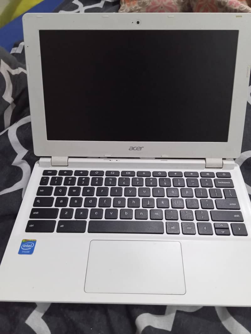 Chromebook

                                                            alt=