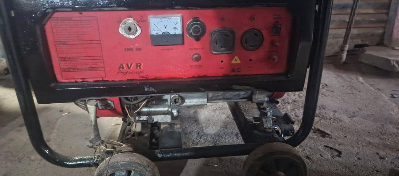 senco generator 3.5 KVA ok  petrol use

                                                            alt=