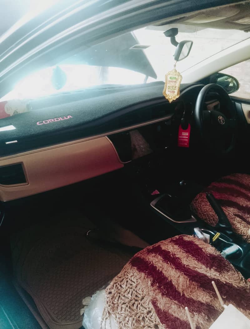 Toyota Corolla XLI 2016

                                                            alt=