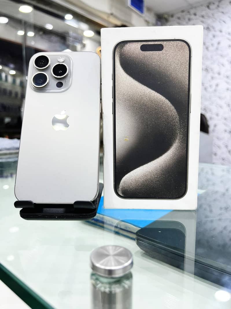 Apple iPhone 17 Pro/Apple iPhone 15/ 16 Pro Max/Apple Iphone 14 plus

                                                            alt=