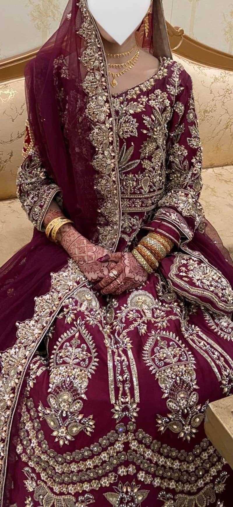 bridal lehanga/barat lehanga/barat dress/ lehanga/bridal dress

                                                            alt=