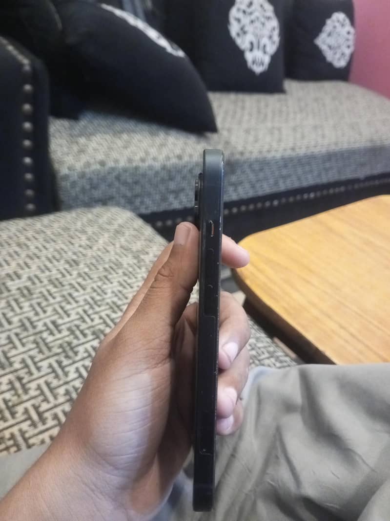 IPhone 13 128gb Jv

                                                            alt=