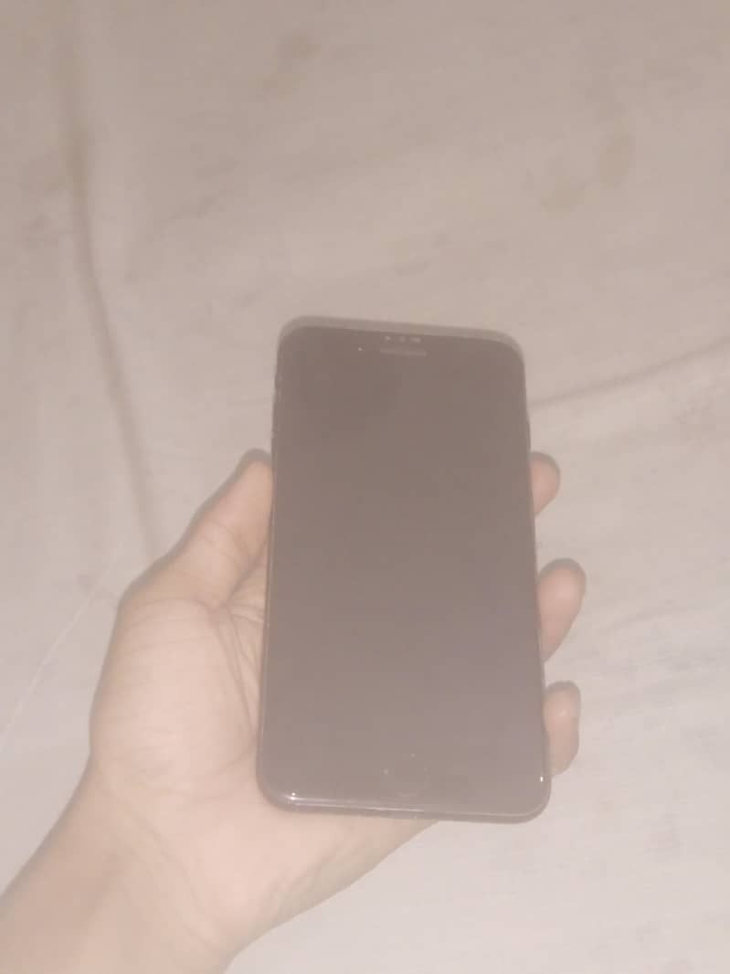 iphone 7plus board dead

                                                            alt=