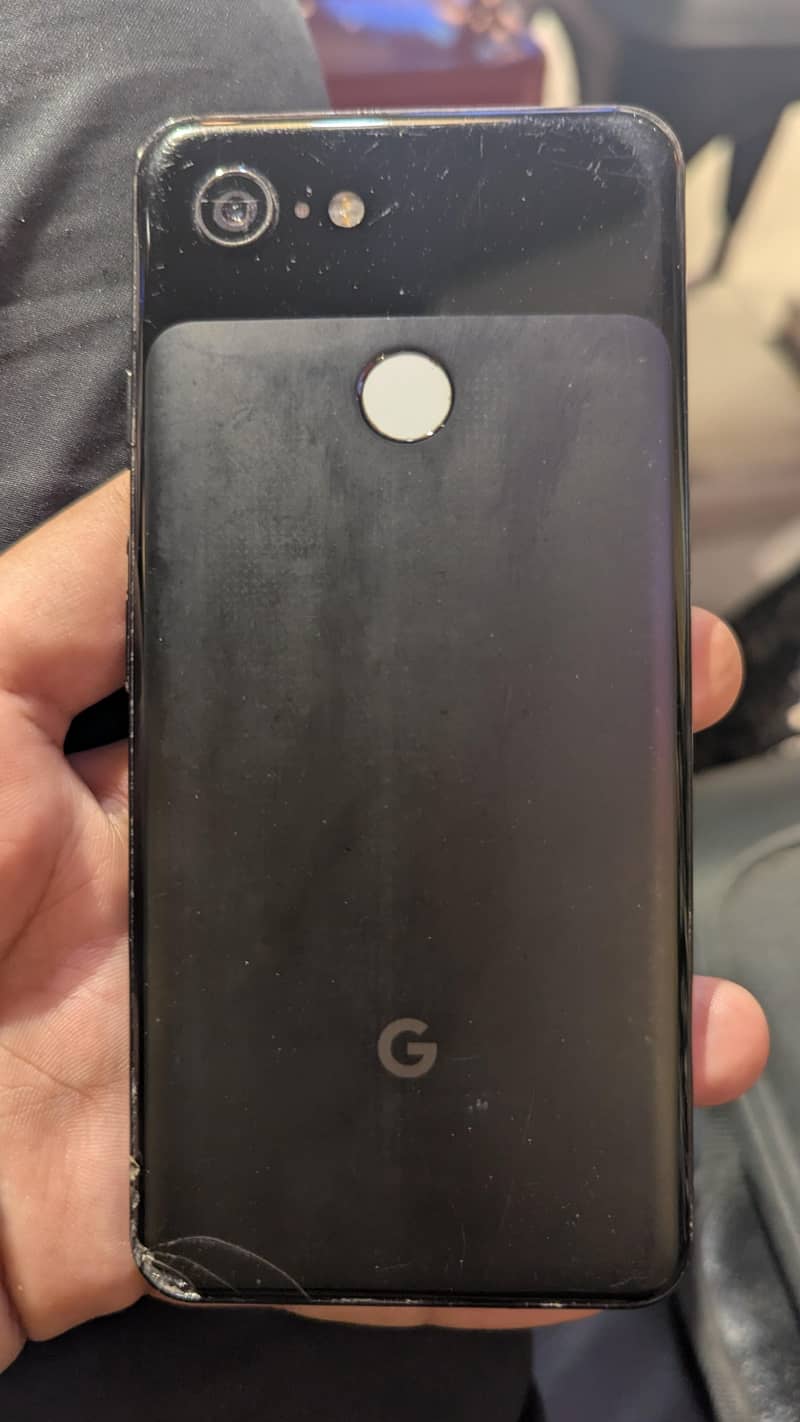 Google Pixel 3

                                                            alt=