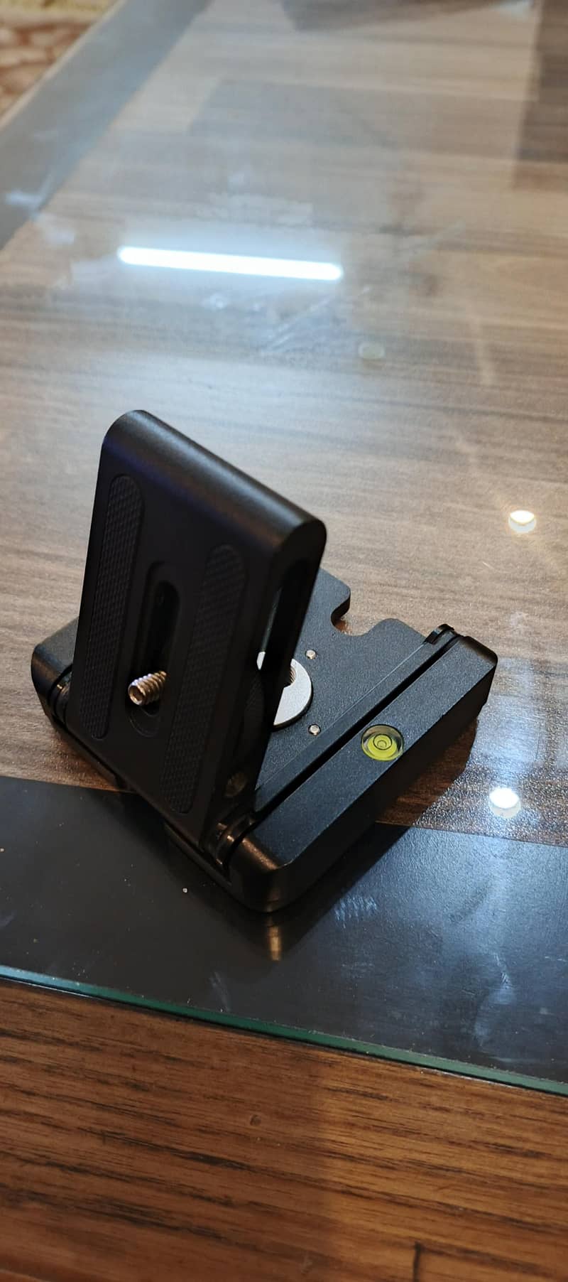 Z fold camera tilt head

                                                            alt=