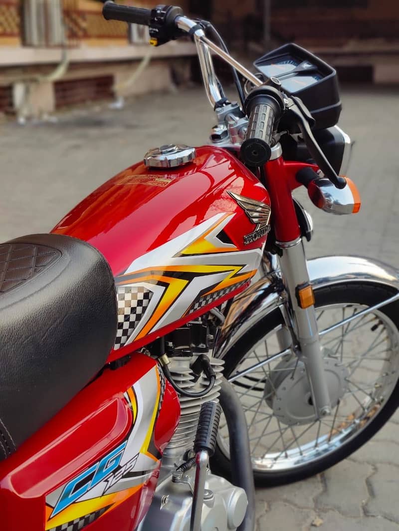 Honda CG 125 | Model 2024 | 2025 | Un-Registerd Bike New 125 Honda

                                                            alt=