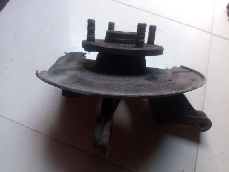 Mira ABS Wheel Hub (spandle) left front complete 2007-2012 old shape

                                                            alt=