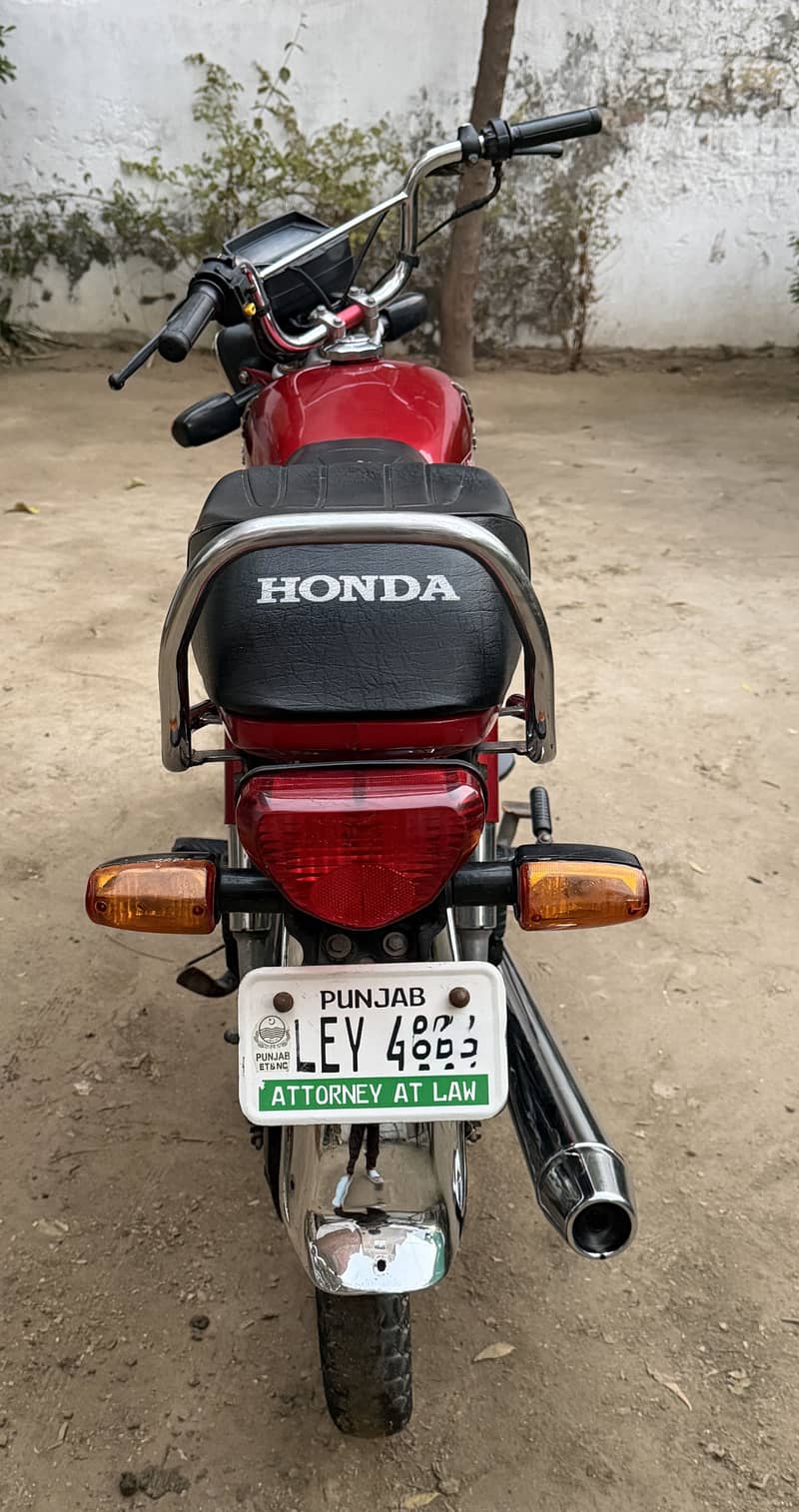 Honda CD 70 2019 Red

                                                            alt=