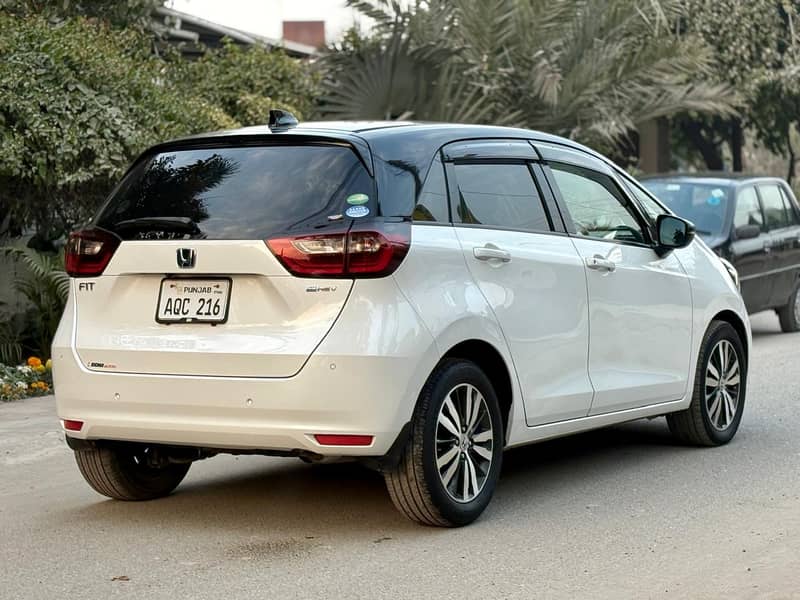 Honda Fit 2020 / 2023

                                                            alt=