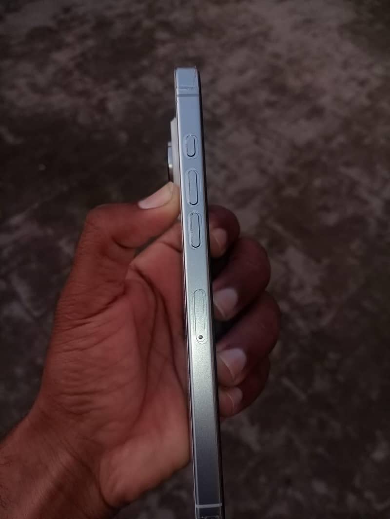 I phone 16 Pro max

                                                            alt=