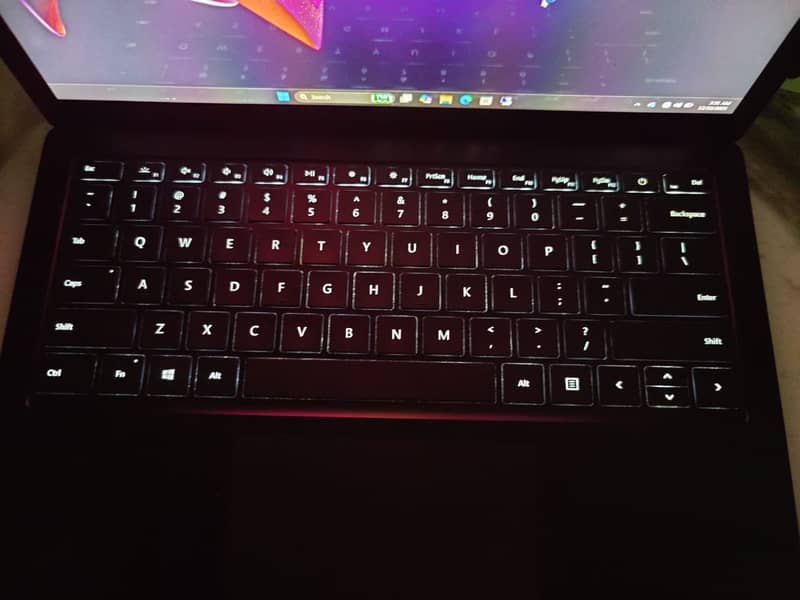 Surface 3  i7 10th 16 512 (03256785678)

                                                            alt=