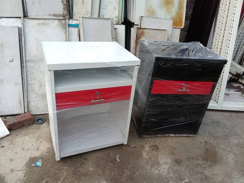 Cash Counters | Shoping trolleys |Shopping Basket |display Steel Racks

                                                            alt=