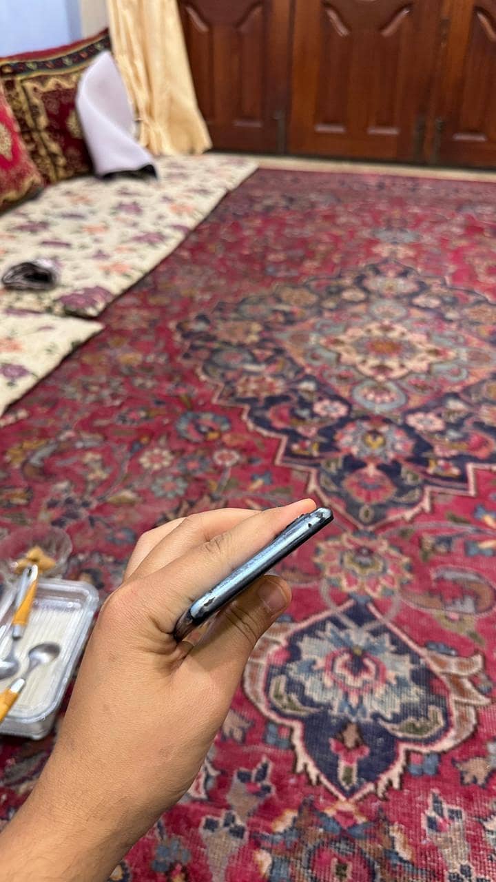 Oppo Reno 4 8/128

                                                            alt=