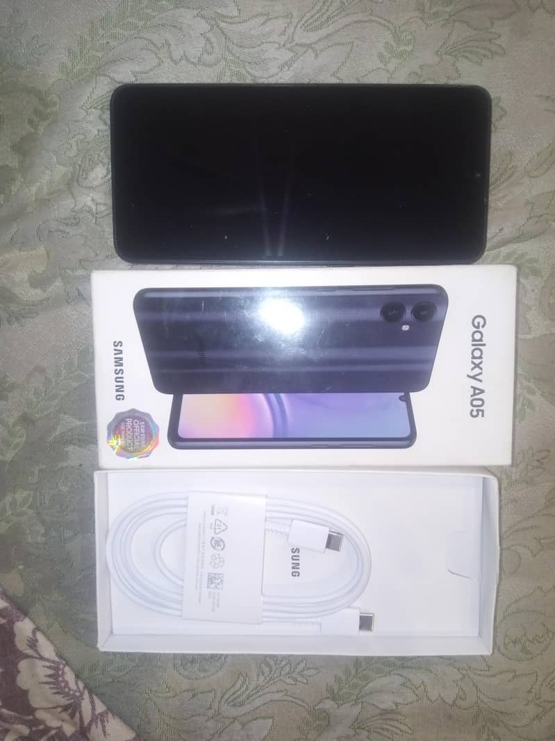 Samsung a05 good condition mobile

                                                            alt=