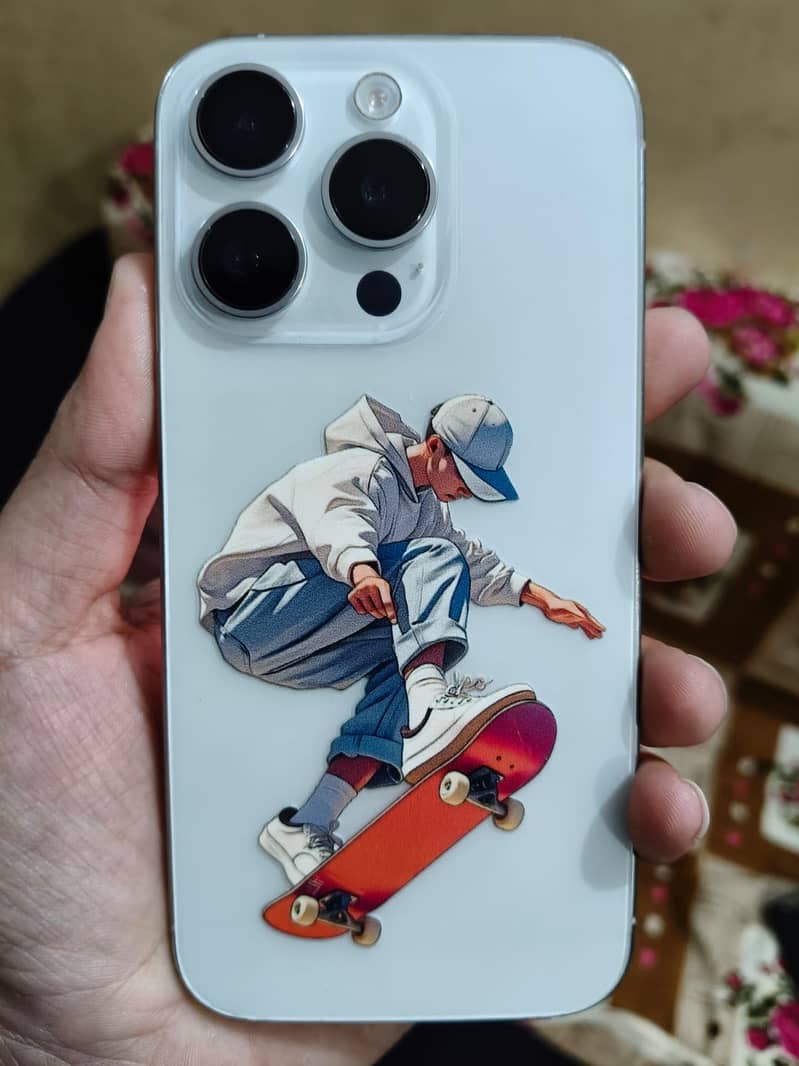 iphone 15 pro (White Titanium) JV

                                                            alt=