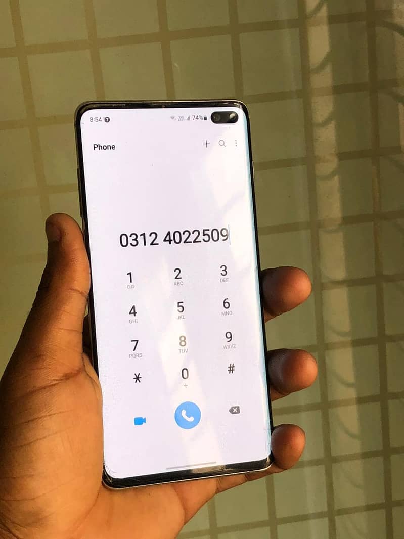 SAMSUNG S10 PLUS 10/10 Pta approved

                                                            alt=