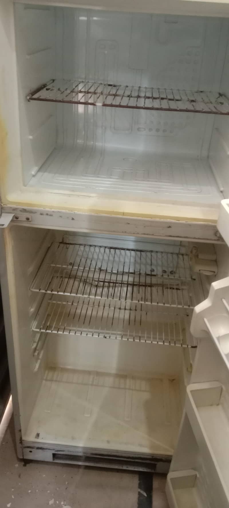 fridge perfect cooling 100% working

                                                            alt=