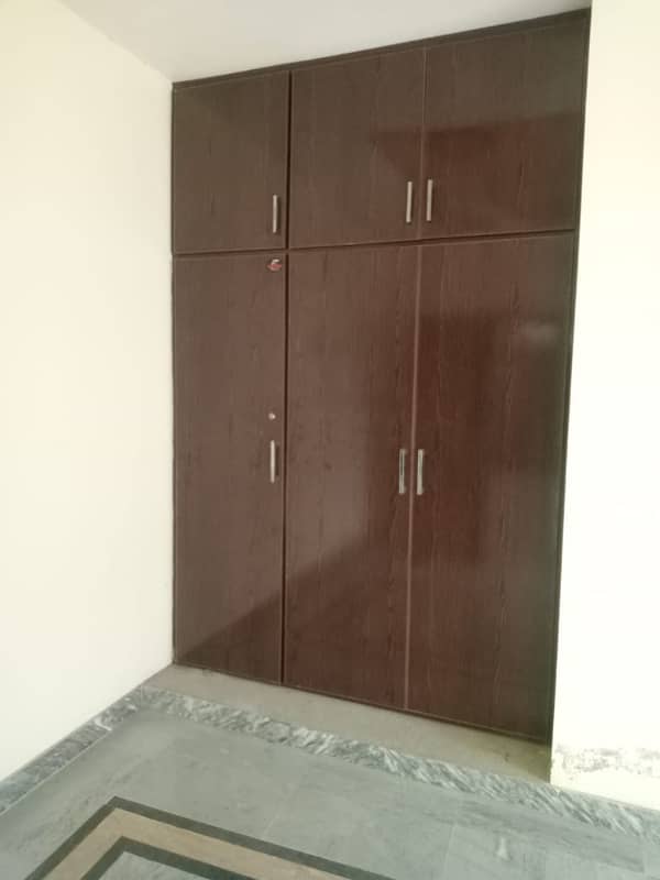 7 Marla First Floor House For Rent With Water Boring in Phase 5B

                                                            alt=