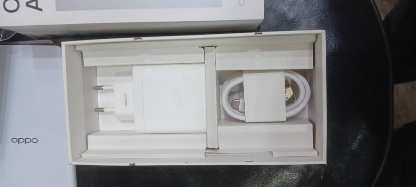 A6Pro 256 gb box pack red color

                                                            alt=