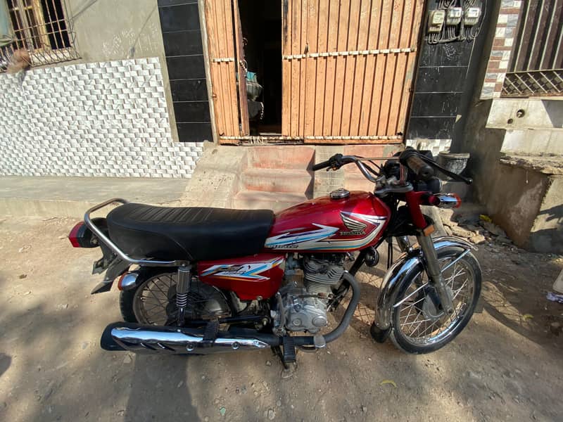 Honda 125 karachi

                                                            alt=
